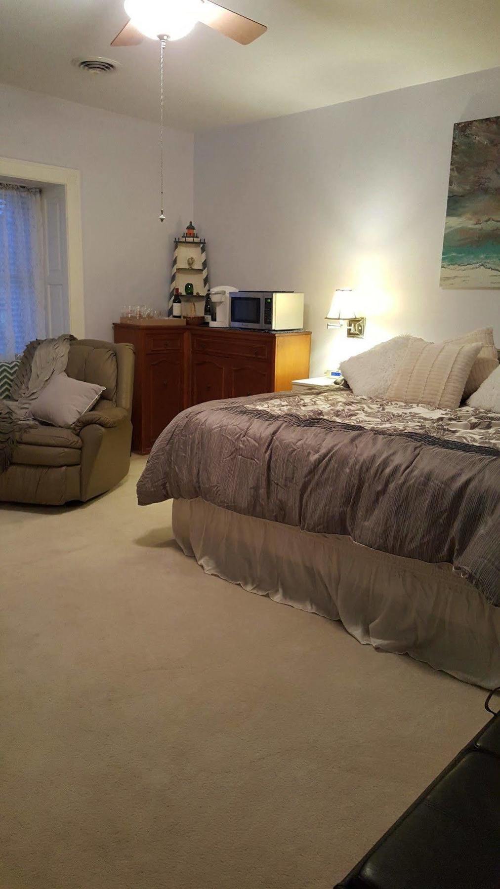 Christmas House Bed & Breakfast Расин Екстериор снимка
